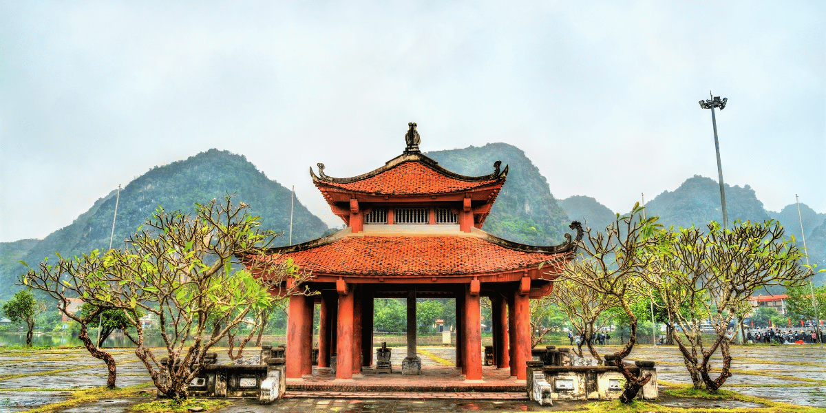Northern Vietnam Attractions: culture, colors, and traditions