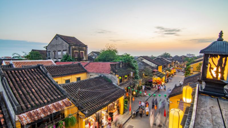 Hoi An charm: how many days in Hoi An to explore its beauty?