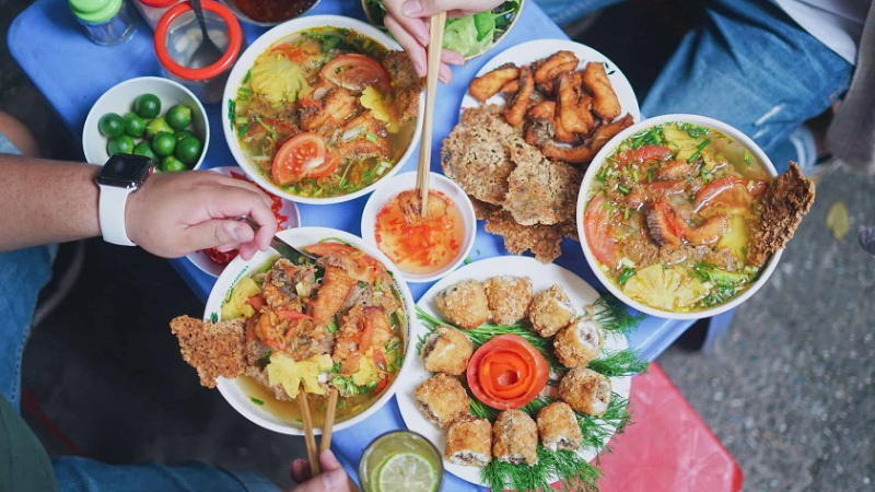 Top 6 Must-Try Hanoi Food Tour Experiences for an Unforgettable Culinary Journey 11 AFS Travel: Curated Hanoi food tours that feed your curiosity — and your appetite