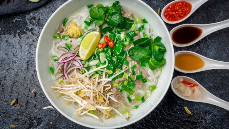 Tuyen Pho Da Lat – Hanoi-style flavor with both beef and chicken options