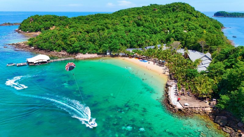 Charming Phu Quoc resort by the beach
