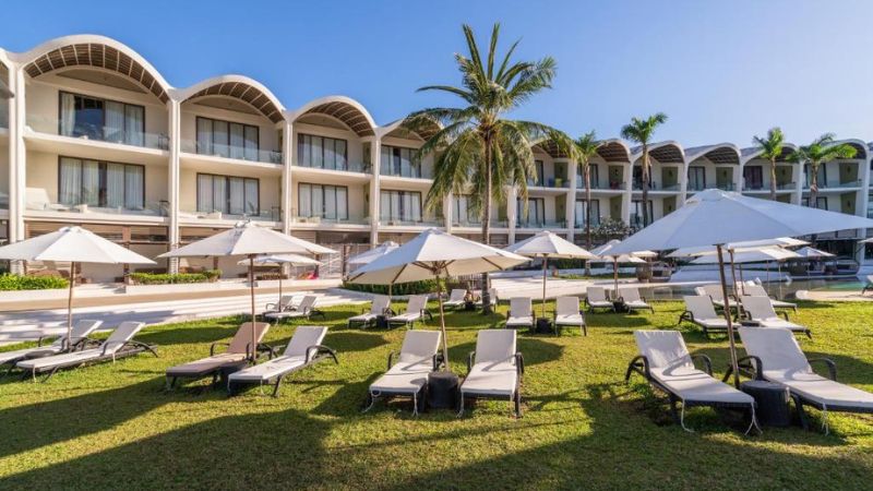 Phu Quoc resort with ocean views – The Shells