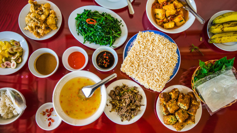 Ninh Binh and Halong Bay Tour: The Perfect Vietnam Journey with AFS Travel 7 Local cuisine from Ninh Binh and Halong Bay tour with AFS Travel